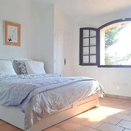 4 Bedroom With Pool Sea View Ac Parking - Benakey Villa Le Cannet